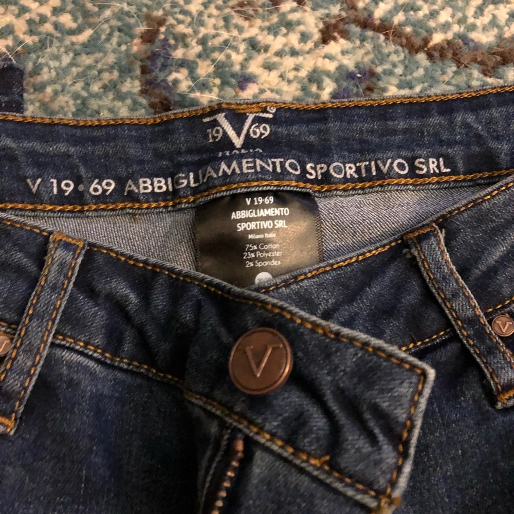Brand new never worn Vigoss jeans
